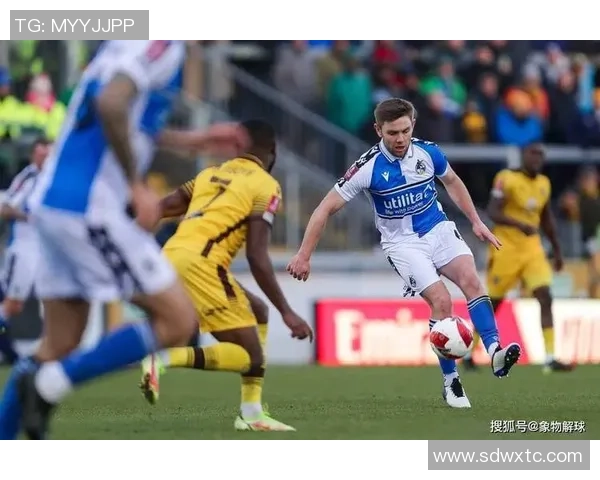 米尔沃尔主场迎战西布朗双方争夺英冠积分榜关键战役